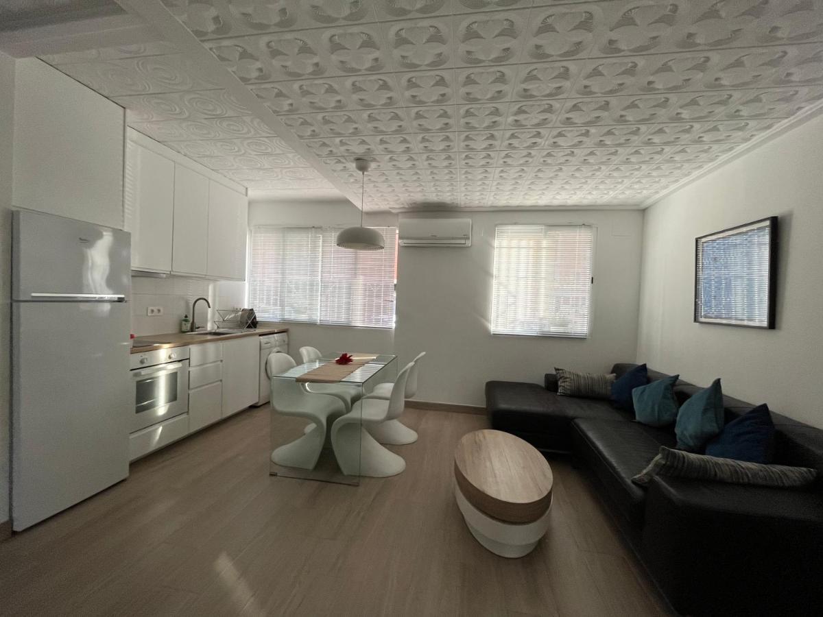 Modernized 3-Bedroom Flat 500M To The Beach Valencia Kültér fotó